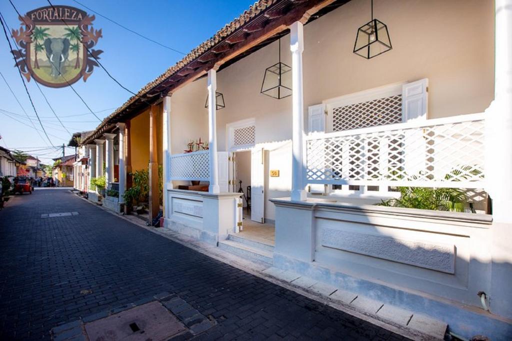 Fortaleza Lighthouse Street 高尔 外观 照片