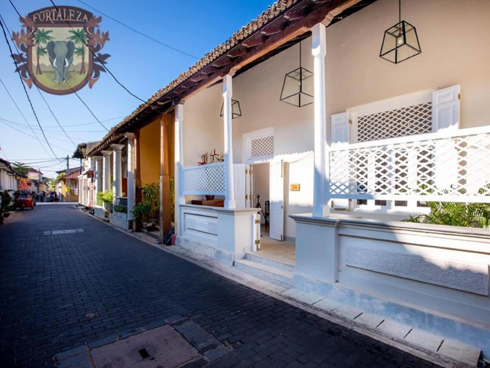 Fortaleza Lighthouse Street 高尔 外观 照片